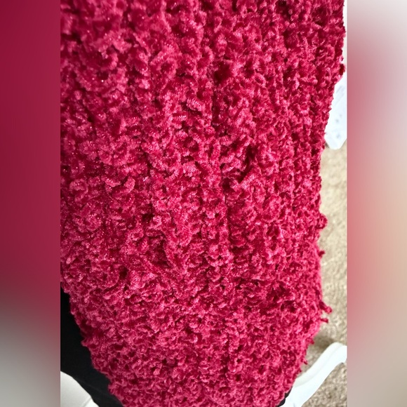 Women's Cozy Chenille Beautiful Red Open Sweater Cardigan - Picture 4 of 13